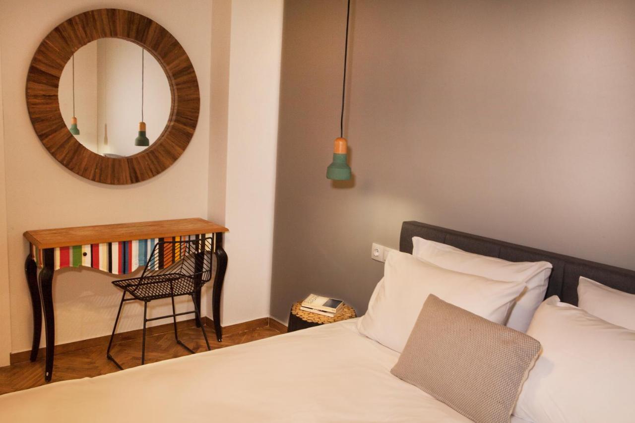 Central Comfy Modern Flat 2 Bedrooms 2 Bathrooms Aten Exteriör bild